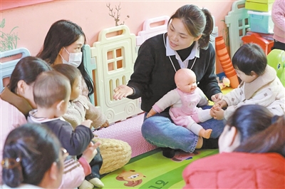 科学育儿　健康成长  县妇幼举办儿童早期发展教育活动